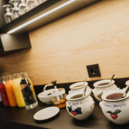 Thalguter - Rooms & Breakfast Lagundo Ngoại thất bức ảnh